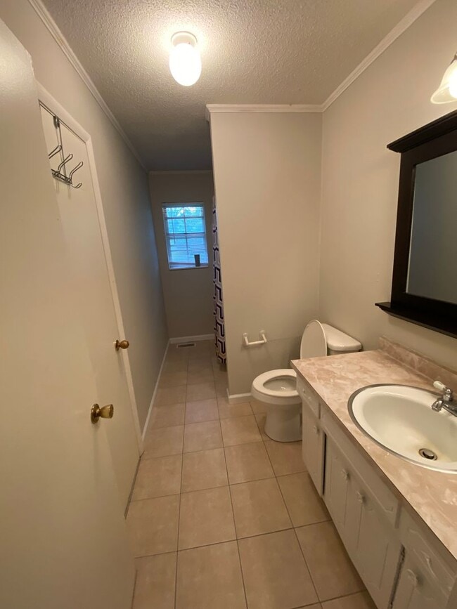 Photo - 2930 NW Georgetown Dr