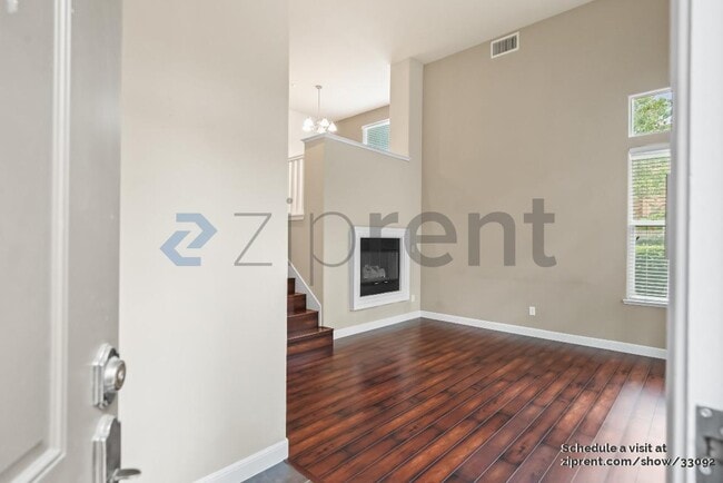 Photo - 845 Georgetown Pl