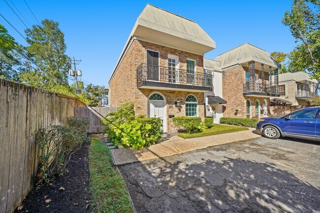 Photo - 2010 Stoney Brook Dr Unidad 1