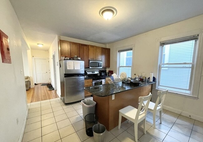 Photo - 17 Sachem St Condo Unit 3