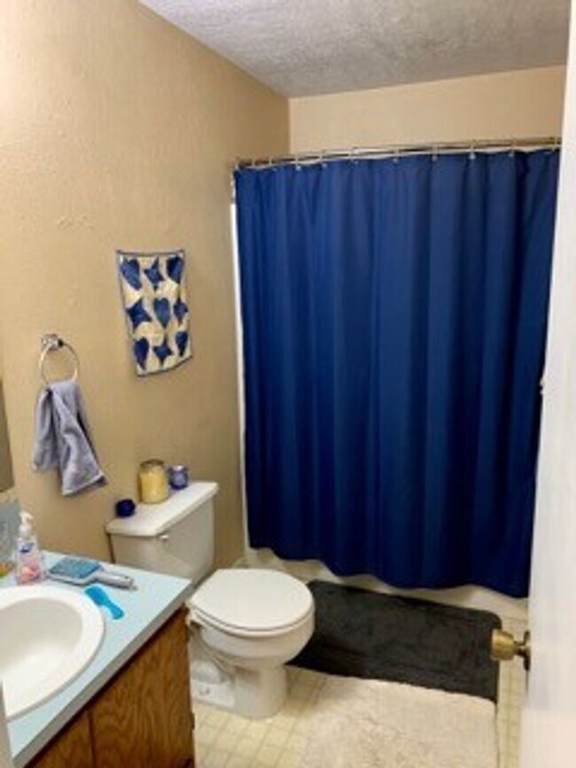 Photo - Bryan - 3 Bedroom - 2 Bath -1 vehicle garage - Fenced in back yard - House.