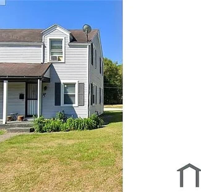 Photo - 2 bed 1 bath duplex $1100/mo