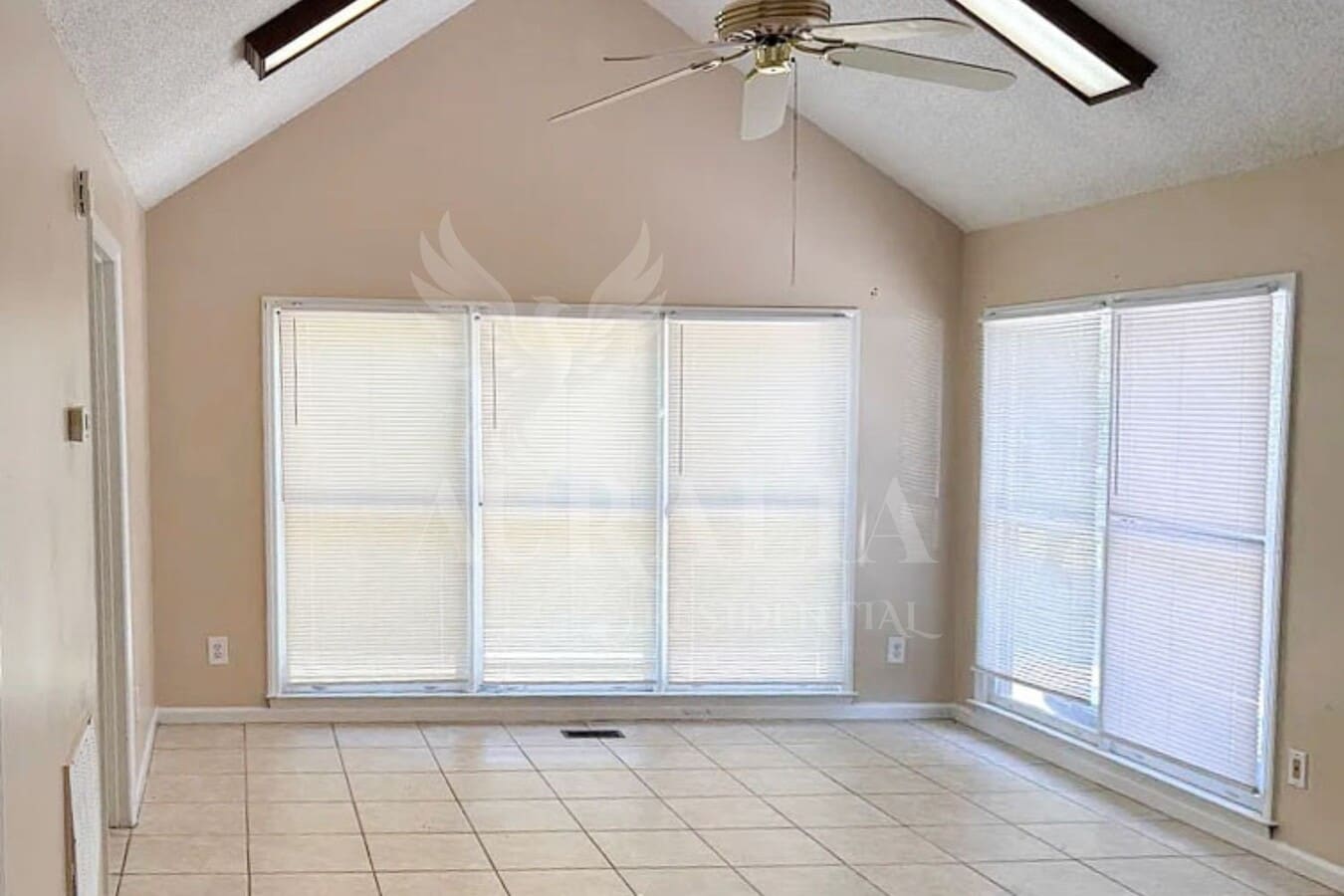Photo - 1408 Imperial Dr