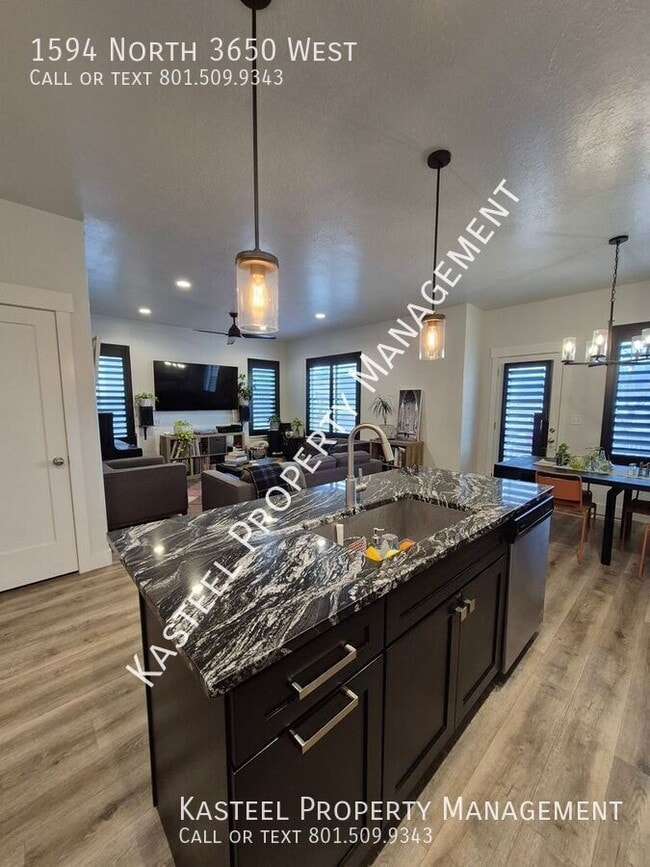 Photo - 1594 N 3650 W