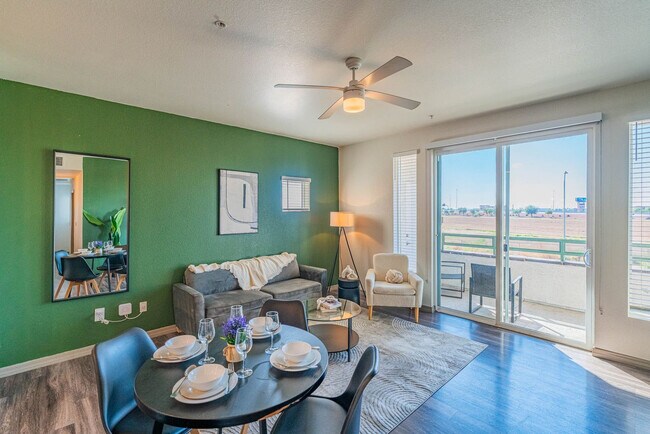 Photo - 9600 W Georgia Ave Unidad ID1369227P