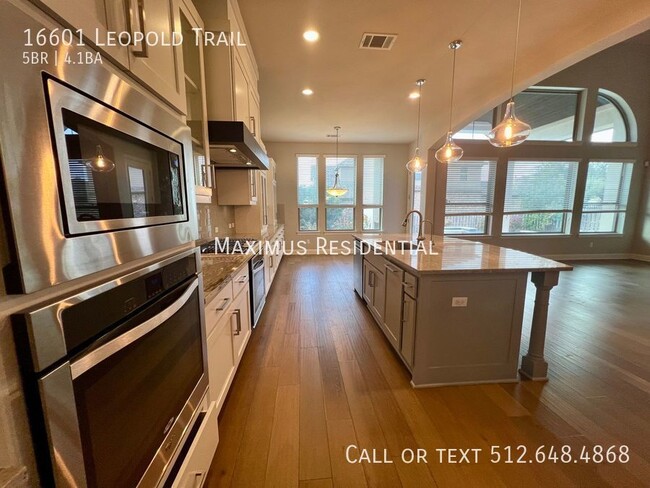 Photo - 16601 Leopold Trail