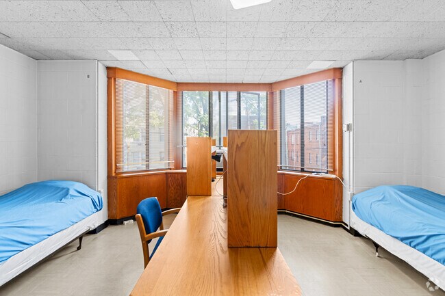 Double, 0BA - 282SF - Bedroom