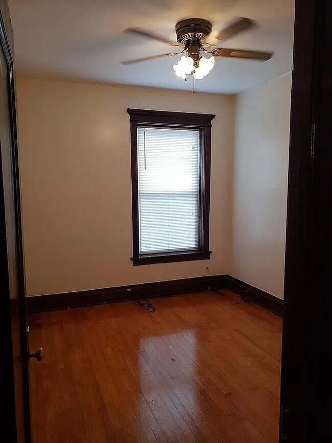 Photo - 2 bedroom in Chicago IL 60660 Unit 1