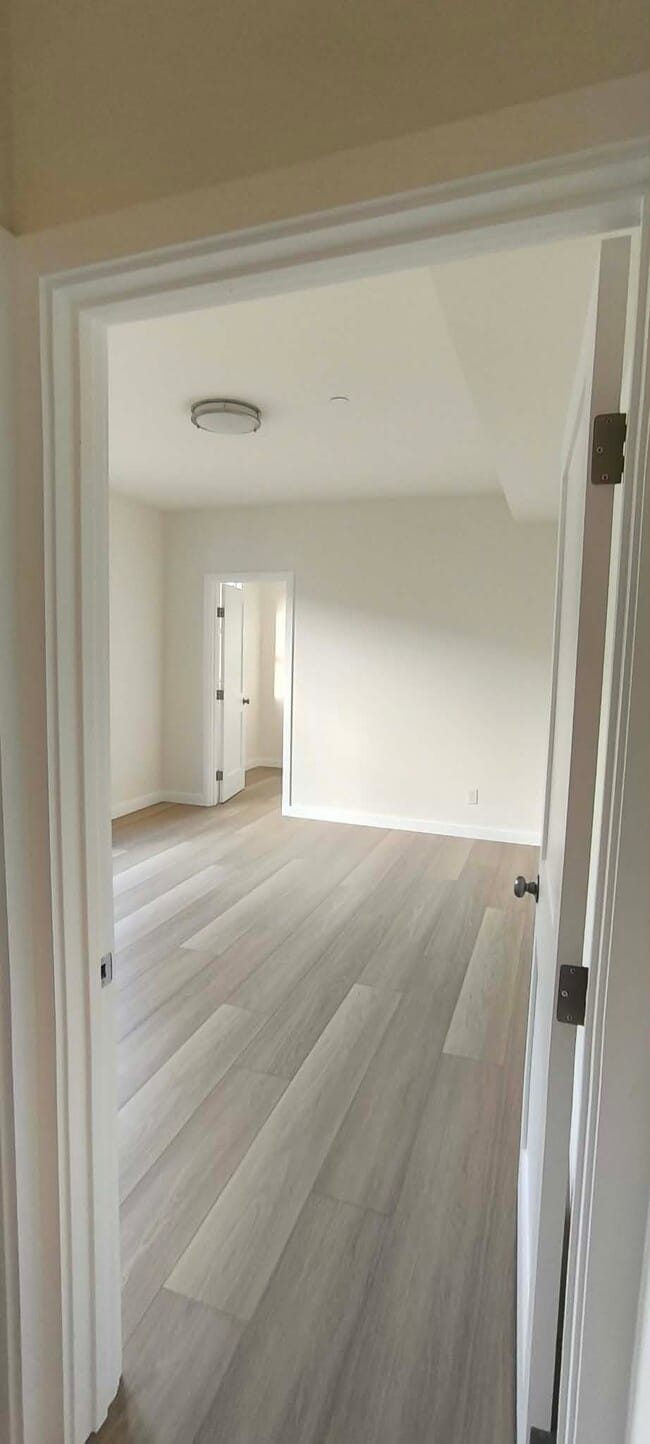Photo - La Playa Apartments