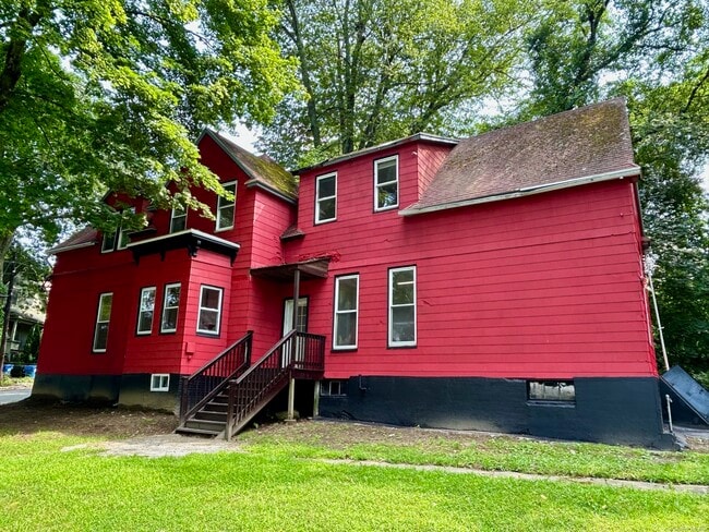 Photo - 69 Summit St