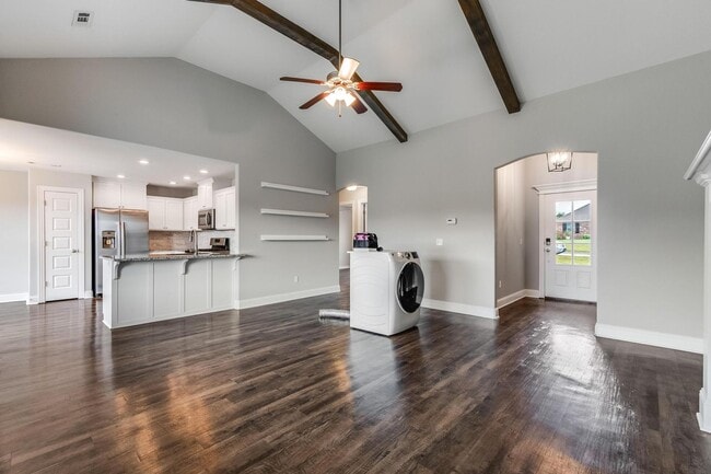 Photo - Beautiful + Well-Maintained Home in Farmington