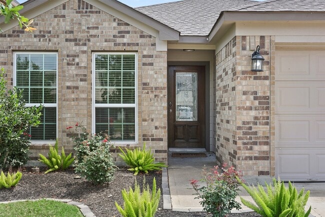 Photo - 2214 Sand Lily Dr