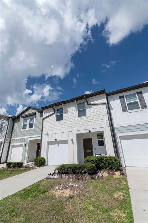 Photo - 844 Grandin St