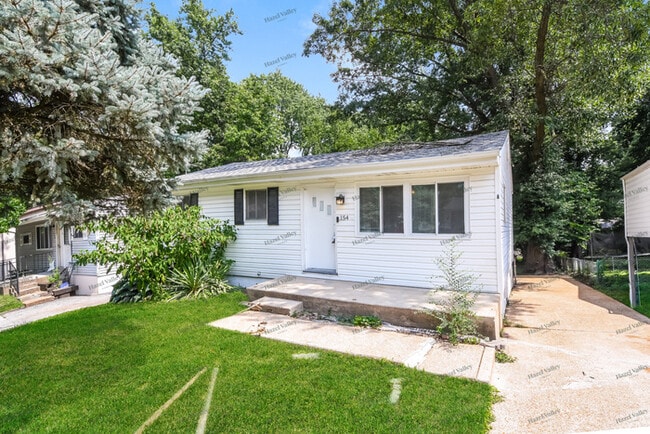 Photo - 154 Elbring Dr