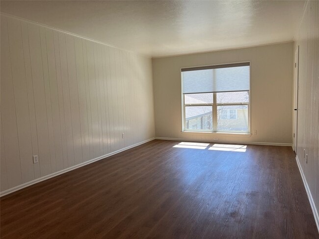 Photo - 1201 N Austin St Condo Unit 4