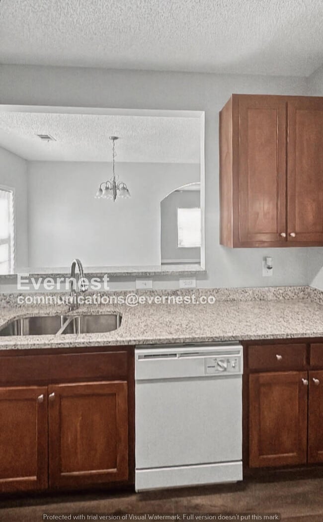 Photo - 8628 Thomas Ln