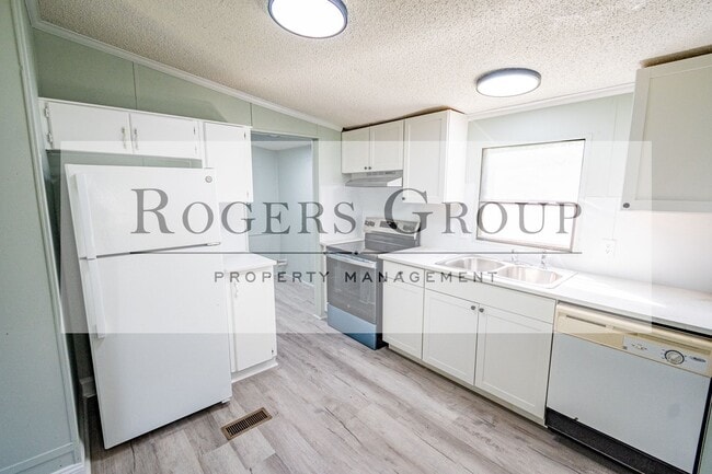 124 Elsie Marie Dr