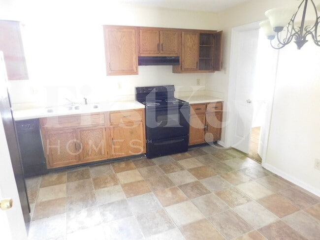 Photo - 2428 Green Glen Dr