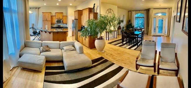 Photo - 2032 Eagle Crest Dr