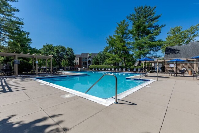 Kingscrest Apartments
