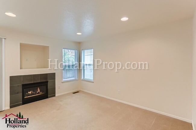 Photo - 3060-3062 Lazy River Dr