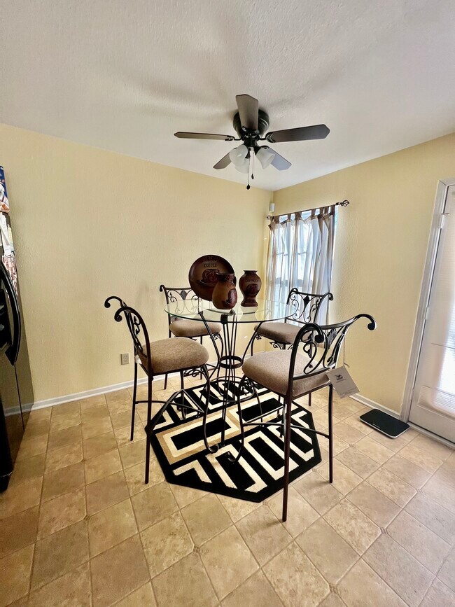 Photo - 4129 Winding Park Dr