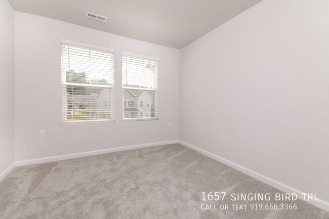 Photo - 1657 Singing Bird Trl