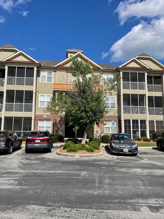 Building Photo - 3 Bedroom 2 Bath Furnished Condo in Crow Creek, Calabash, NC Unit SCC395-2323
