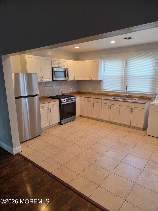 Photo - 117 Seaview Ave
