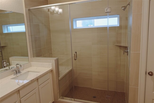 Photo - 3352 Vine Ter Trce