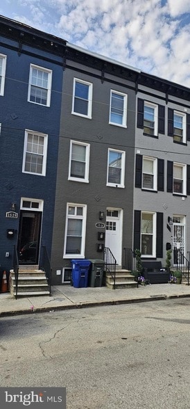 Building Photo - 1531 W Fairmount Ave Rental