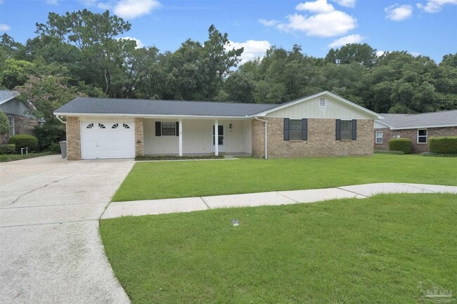 Building Photo - 587 Bobwhite Dr