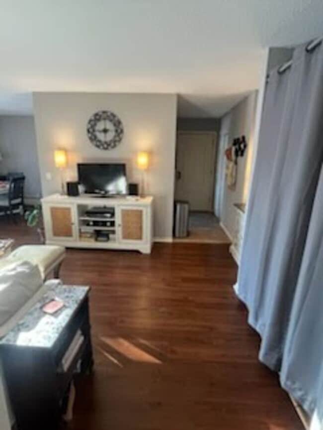 Photo - 1 Bedroom Condo in Hopkins Unit 1006-1