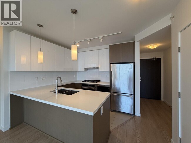 3080 Lincoln Ave Unit 2605