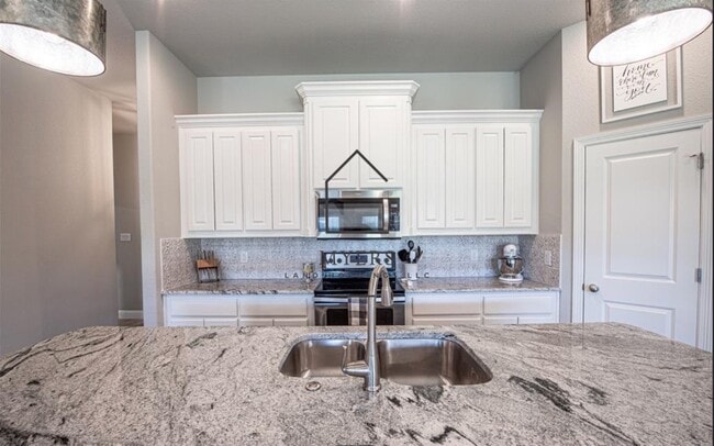 Photo - 1412 Town Creek Cir