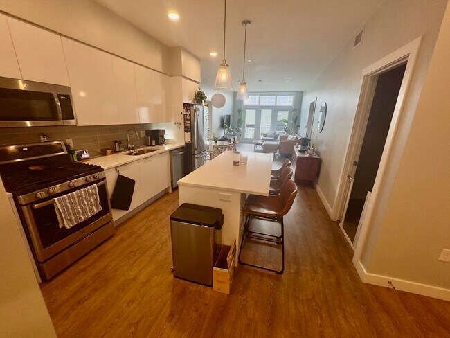 Building Photo - 3 Ward St Unit 302