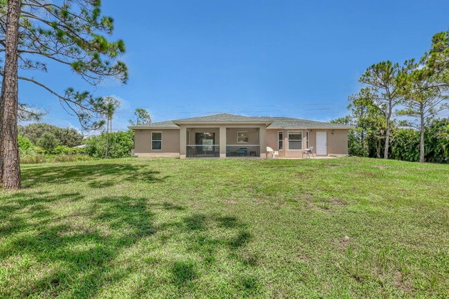 Building Photo - 17892 Hamlin Blvd Rental