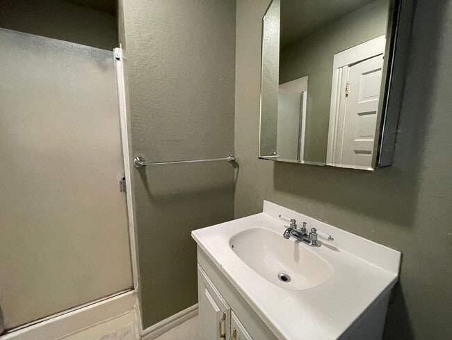 Photo - 212 W 1st Ave Unit 212 House