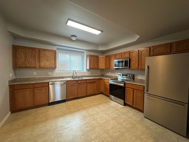 Photo - Beautiful 3/3/2 West Side Townhome with Views Available Now!!!