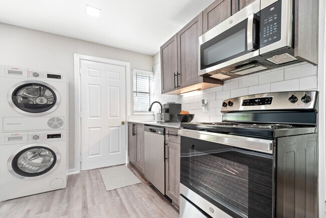 The Duplexes @ Victory