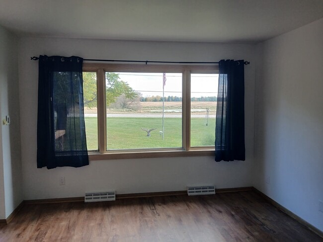 Living Rom - W360N7335 Brown St Unit 7333