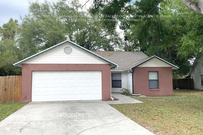 Building Photo - 515 49th St E