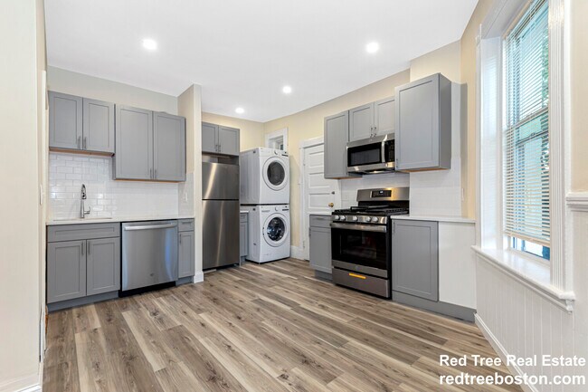 Photo - 46 Brackett St Unit 3