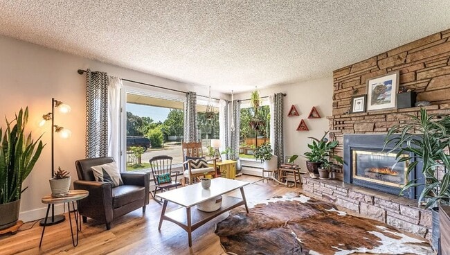 Photo - Spacious 5 Bedroom Home for Lease Close to Downtown Bozeman