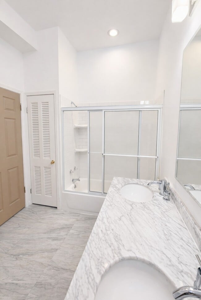 Photo - 1326 S Troy St Unit South Troy