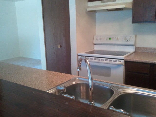 Photo - The Oaks of Lake Bluff