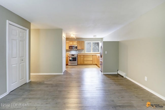 Photo - 329 E 14th Ave Unit Apt 6