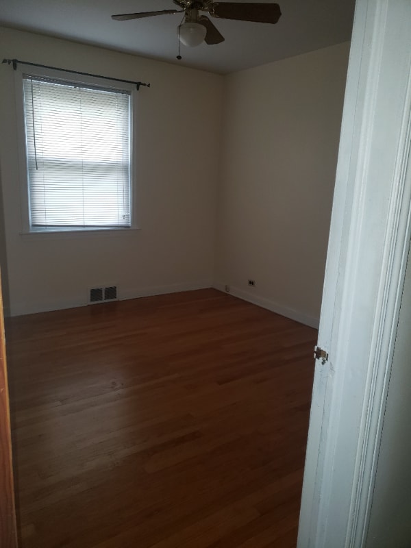 Photo - 9103 Lamon Ave Unidad 1