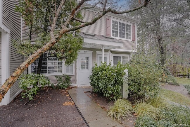 Photo - 203 Park Ridge Ln