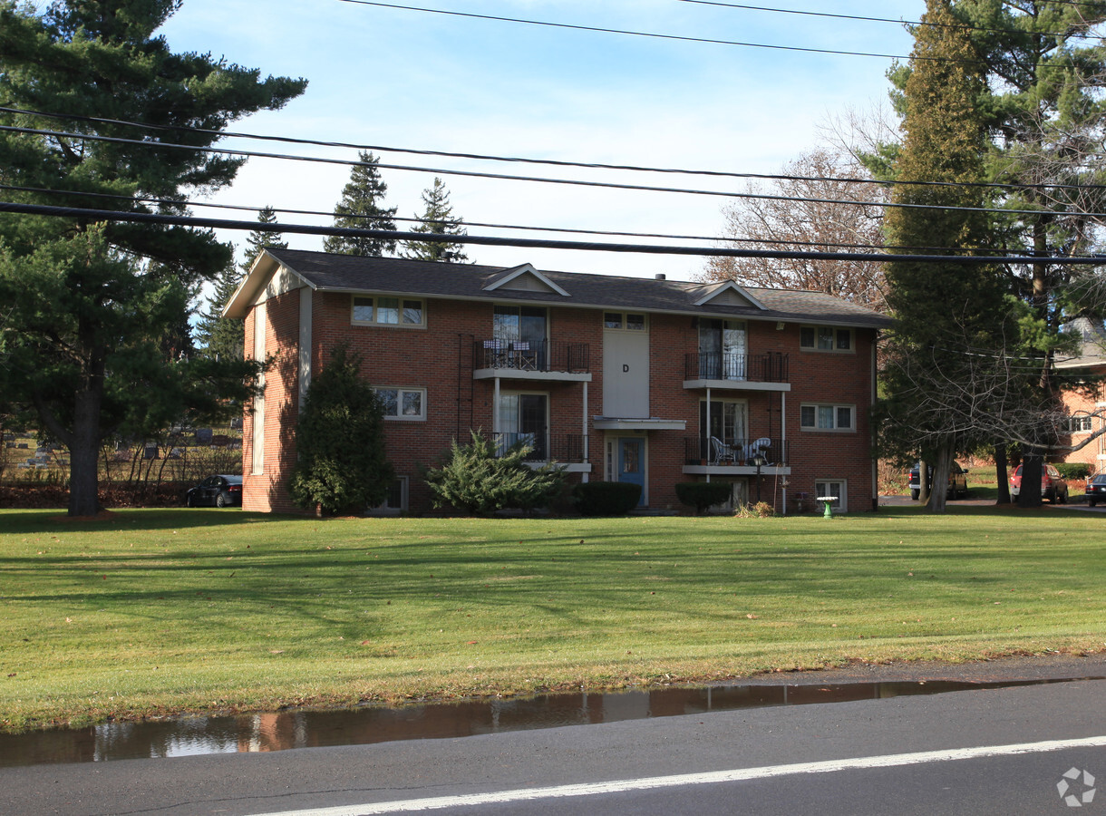 Westlake Garden Apartments - Westlake Garden Apartments